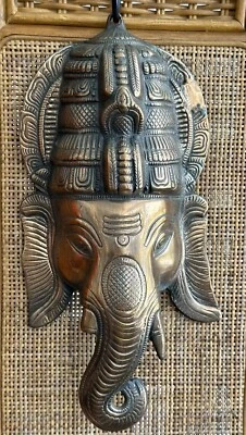 VTG LARGE UNIQUE Copper Metal Elephant Regal WALL HANGING ART Safari Jungle Afri - Image 1 of 4