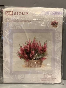KIT PUNTO CROCE RUSSO NUOVO MAI APERTO Riolis 1324 Scottish Heather - Foto 1 di 4