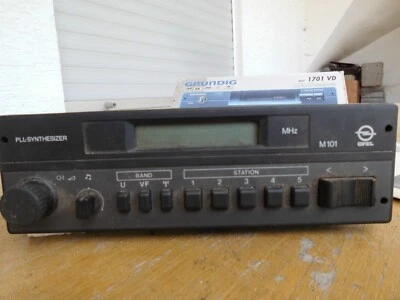 Opel PLL-Synthesizer Autoradio Stifte Grundig Oldtimer Youngtimer Nostalgie - Bild 1 von 4