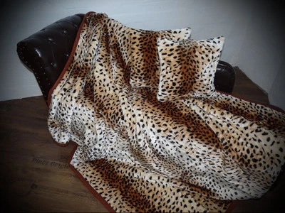 3tlg. Set Kuscheldecke Tagesdecke Leopard Modell II 160x200cm + 2 Kissen 40x40cm - Bild 1 von 3