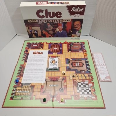 Clue Board Game Retro Series (2014) Based on the 1986 Edition COMPLETE - Image 1 of 4