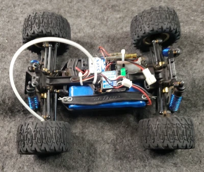Team Associated Rc18mt Excellent  Untested condition.(C6B3) - Image 1 of 4
