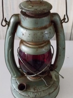 Embury No. 1 linterna de piloto de aire pequeño.  Linterna tubular de granero de queroseno. Foto 1 de 4