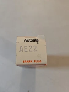 Vintage Autolite Motorcraft AE22 Spark Plug New Old Stock - Picture 1 of 7
