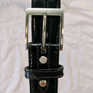 511 Tactical Leather Belt Men's Size 32-34 Black Casual Wear Silver Tone Buckle - Picture 1 of 12