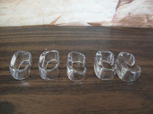 Clear Glass Napkin Rings--1.5" tall--Lot of 5 --Thick sturdy glass C shape - Picture 1 of 5