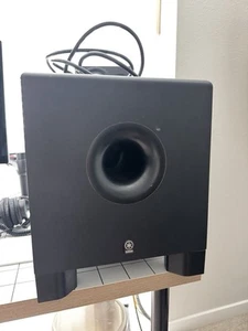 Yamaha Hs10w - Picture 1 of 3