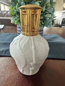 Lampe Berger Artoria Limoges Porcelain Lamp Catalytic Fragrance White Gold Lid - Picture 1 of 6
