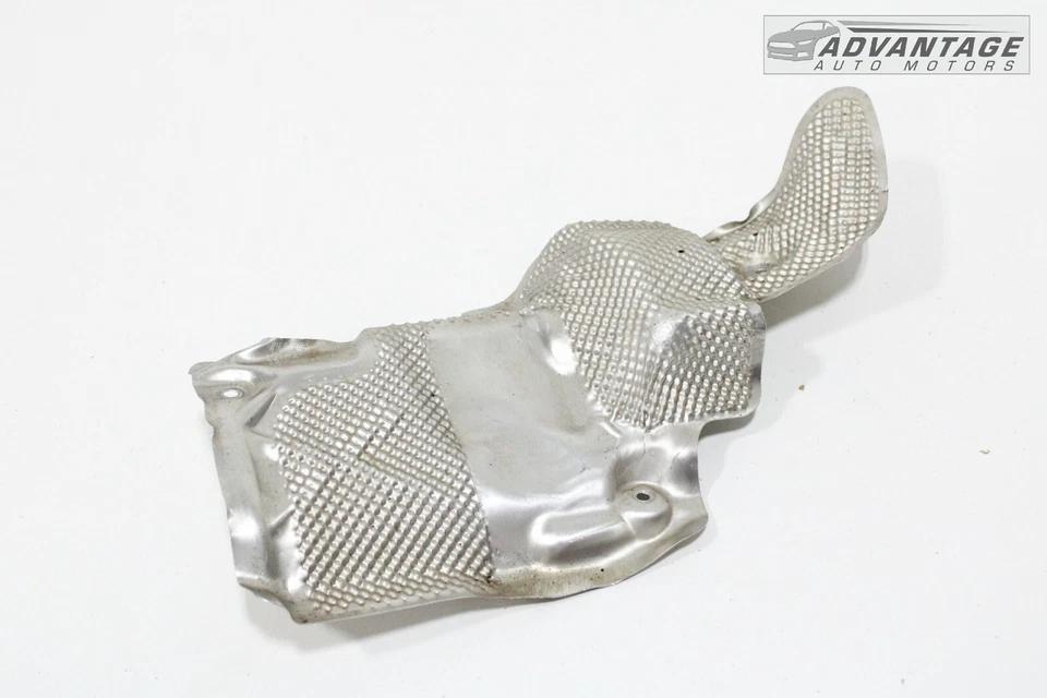 2017-2019 VOLKSWAGEN GOLF ALLTRACK POWER STEERING GEAR RACK HEAT SHIELD OEM - Image 1 of 4