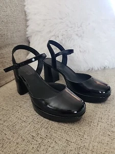 Indya Platform MARY JANE Pump Sandal By Reaction KENNETH COLE Sz 8 ONLYWORN ONCE - Picture 1 of 10