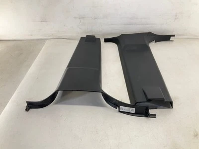 Par de molduras de pilar B inferior izquierdo y derecho interior central B 13-24 RAM 1500 Foto 1 de 4