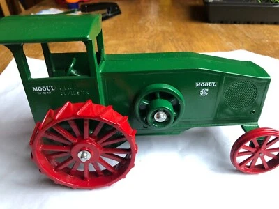 Mogul Int'l. Harvester Corp. 12-25 Horsepower by Scale Models in 1/16th scale - Image 1 of 4