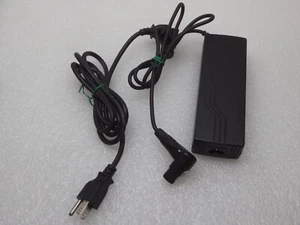 Edac Edacpower EA11603 4-Pin Buchse XLR 24V 7,5A Netzteil - Bild 1 von 6