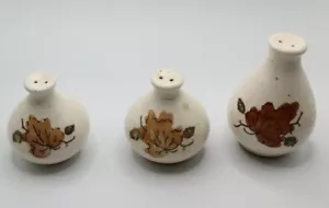 Lote de cocteleras de sal y pimienta Metlox Poppytrail Woodland hojas doradas de otoño - Imagen 1 de 6