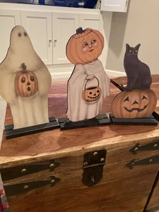Halloween/3 “SPOOKY” And Adorable Halloween Figures - Picture 1 of 4