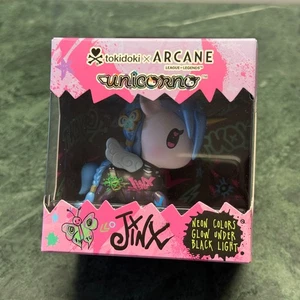 Figura Tokidoki X ARCANE Unicorno League of Legends EDICIÓN ESPECIAL JINX Glow LE - Imagen 1 de 3