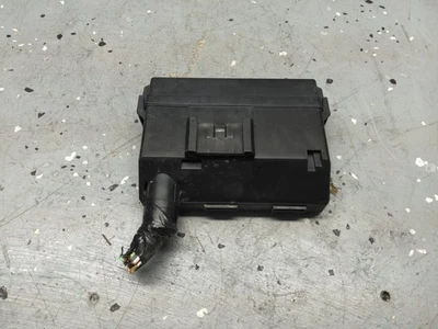06 INFINITI G35 FUSE BOX RELAY BOX PANEL ELECTRICAL JUNCTION BY BATTERY OEM - Image 1 of 4