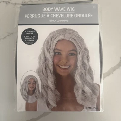 Gris/Plata.  Peluca de Halloween hasta los hombros.  Talla adulto.  Nuevo en caja.  Foto 1 de 4