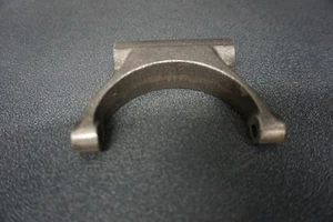NOS 93-06 Genuine Polaris Snowmobile Chaincase Shift Fork Classic Trail SKS SC - Picture 1 of 3