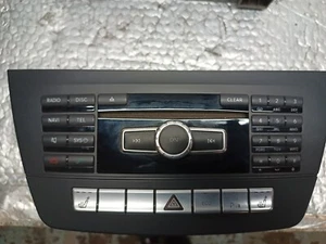 MERCEDES C CLASS W204 SAT NAV RADIO HEAD UNIT A2049009410 2009-2014 - Picture 1 of 2