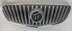 2010-2013 OEM Buick Lacrosse Front Upper Grille Emblem Assembly Chrome 20925291 - Picture 1 of 18