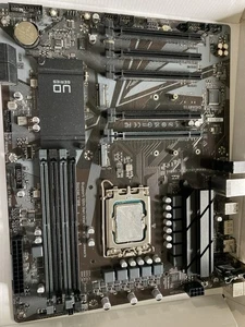 intel i5 12600k x B660 CPU + płyta główna Combo (PRZECZYTAJ OPIS.) - Zdjęcie 1 z 2