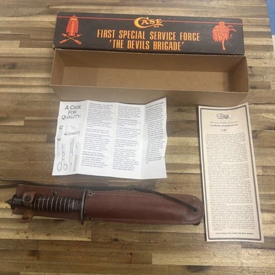 Cuchillo de combate Case XX 1992 (#V-42) "Special Force/Devils Brigade" con funda - Nuevo en caja Foto 1 de 4