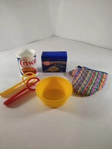 Fisher Price Juego Divertido Con Hornear Comida Crisco Espátula Batidor Muffin Mezcla Mitón - Imagen 1 de 7