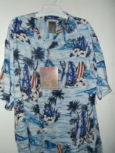 NUEVO CON ETIQUETAS BOTAS DE SURF Y PALMAS CAMISA HAWAIANA por PIÑA CONNECT S, M, L o XL - Imagen 1 de 5