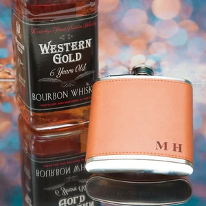Personalised Hip Flask Engraved Leather - Birthday Wedding Xmas Gift !! - Picture 1 of 2