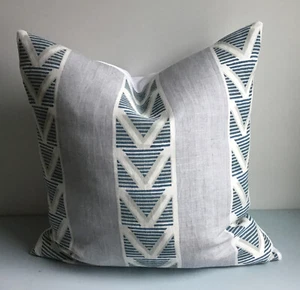 One Thibaut Pillow Cover Burton Stripe Blue Anna French 100 % Linen 22 X 22 - Picture 1 of 6