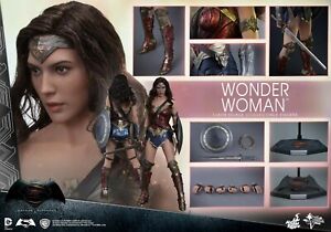 Hot Toys Batman V Superman MMS359 Wonder Woman 1/6 Collectible Figure MISB