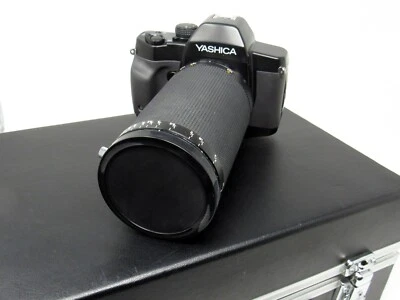 Yashica Dental Eye III 35mm SLR Camera 100mm / F4 Macro Lens with Locking Case - Image 1 of 4