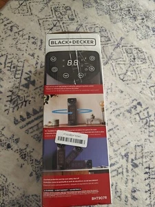 Black And Decker Ceramic Vertical Or Horizontal Heater With Internal Oscillation - Picture 1 of 4