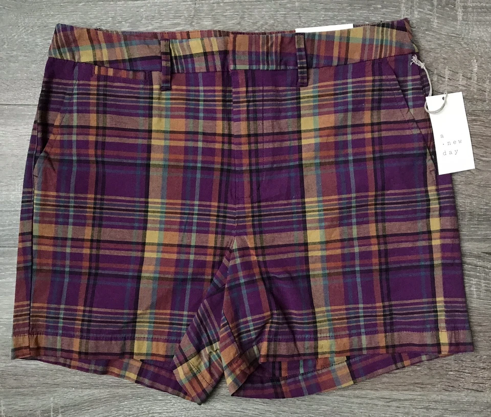 a Day Women's Purple Plaid Stretch Chino Shorts Cute Size 2