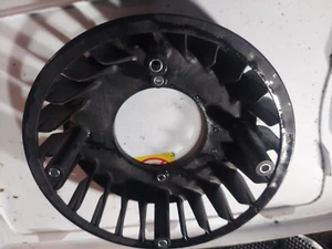 Ventilador de volante Yamaha 7UJD - Imagen 1 de 2
