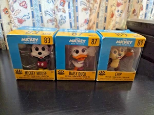 3 Stück | Funko Minis Mickey and Friends #83, 87 & 89 Mickey Daisy & Chip | Neu - Bild 1 von 5