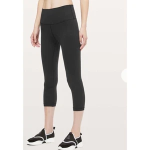 Lululemon Wunder Under the Crop Hi Rise Full On Luxtreme 21" Black Women Size 12 - Picture 1 of 9