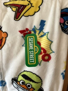 ELMO SESAMSTRASSE FIGUREN WEISS ÜBERWURF DECKE - Bild 1 von 1