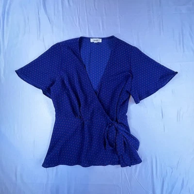Blusa Meraki Azul Rojo Lunares Imitación Envolvente Top Manga Acampanada Talla Mediana Pequeña Foto 1 de 4