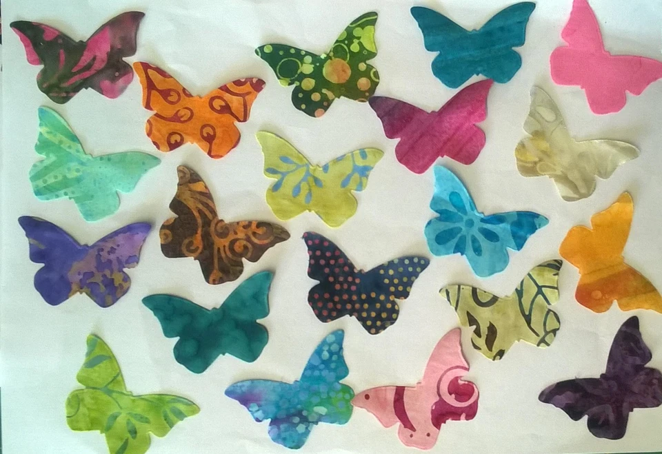 Small Batik Butterflies fabric Pack remnants patchwork bundle 100%cotton (type2) - Image 1 of 1