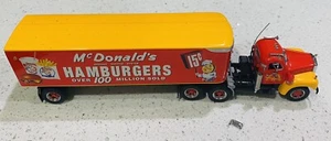 1955 Mack B-61 McDonald's Traktor Anhänger Mack LKW Spielzeug Streichholzschachtel Dinky *LESEN* - Bild 1 von 6