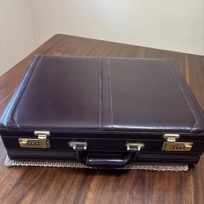 De colección LUCAS Borgoña Grano Superior Cuero Ampliable Adjunto/Maletín, 18” X 14” Foto 1 de 4