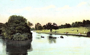 Hermosa postal de colección de naturaleza de campo verde de navegación parque fluvial con vista de 1907 - Imagen 1 de 4