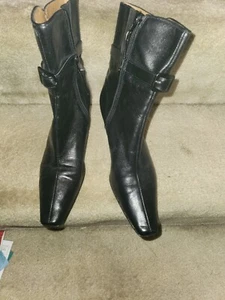 Donald J. Pliner Black Leather Zipper Ankle Boots Womens Size 8.5M - Bild 1 von 8