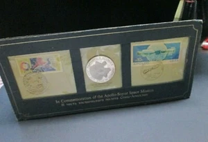 Russia/USA "APOLLO - SOYUZ SPACE MISSION" Sterling Silver Proof & Stamp Set 1975 - Picture 1 of 12