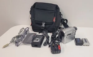 SONY DCR-TRV33E MiniDV Digital Handycam Video Camera Recorder Camcorder  - Picture 1 of 5