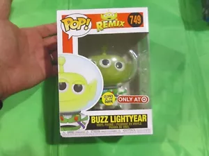 FUNKO POP ALIEN REMIX BUZZ LIGHTYEAR # 749 GITD GLOWS IN THE DARK TARGET READ - Picture 1 of 13