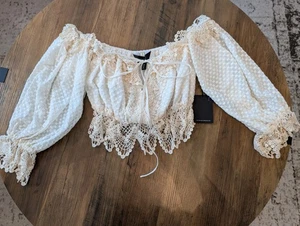 Chrissy Teigen X Revolve Damen Boho Off-Shoulder Top Creme Gr. XXS Neu mit Etikett - Bild 1 von 8