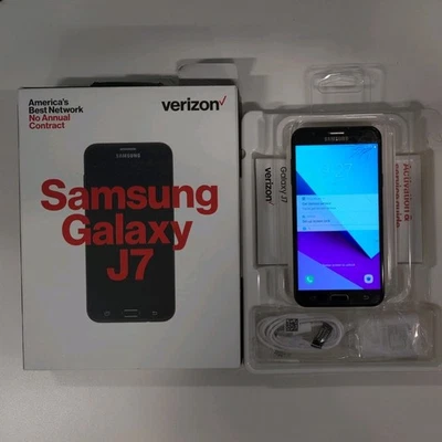 Samsung Galaxy J7 cell phone 16GB Verizon Crack in corner but WORKS - Image 1 of 4